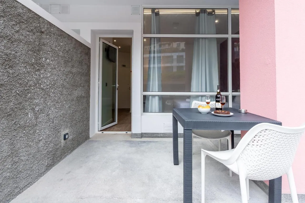 The Jolie - Apartments By The Ocean Porto Moniz Portugalsko